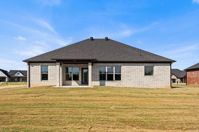 2324 Lakewood Circle, Cabot, AR 72023