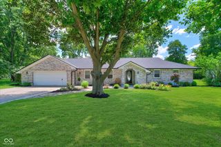 1492 Woodscliff Drive, Anderson, IN 46012
