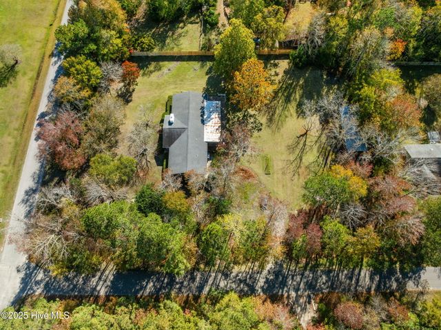 111 Scotch Bonnet Way, Hampstead, NC 28443