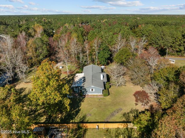 111 Scotch Bonnet Way, Hampstead, NC 28443