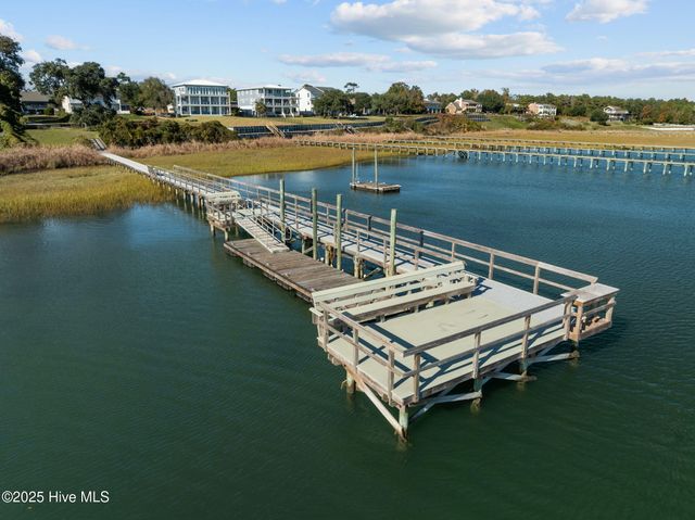 111 Scotch Bonnet Way, Hampstead, NC 28443