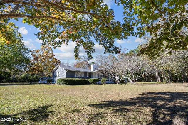 111 Scotch Bonnet Way, Hampstead, NC 28443