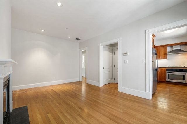 39 Clarendon Street 2, Boston, MA 02116