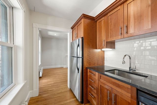 39 Clarendon Street 2, Boston, MA 02116