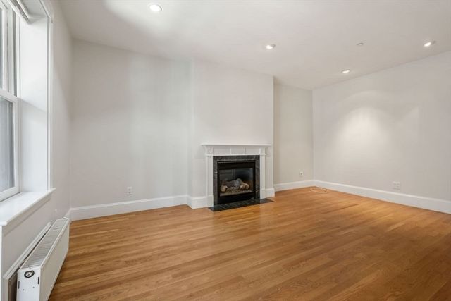 39 Clarendon Street 2, Boston, MA 02116