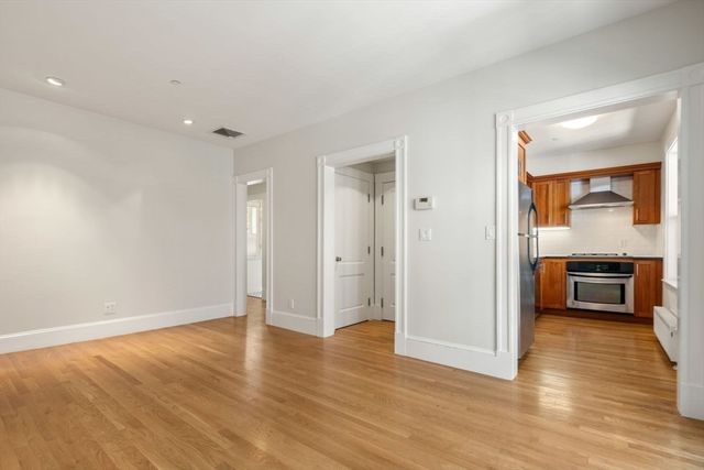 39 Clarendon Street 2, Boston, MA 02116