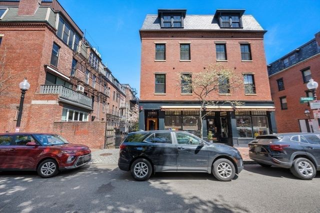 39 Clarendon Street 2, Boston, MA 02116