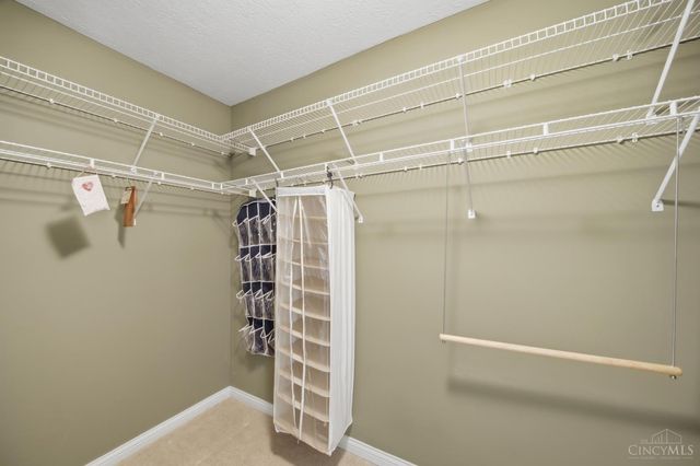 943 Weninger Circle, Cincinnati, OH 45203