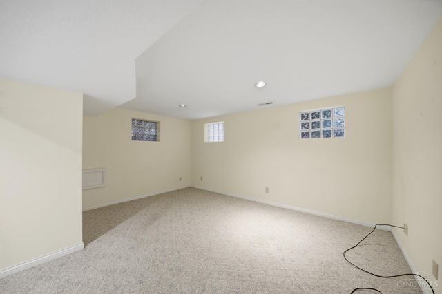 943 Weninger Circle, Cincinnati, OH 45203