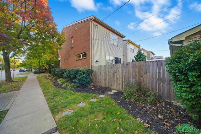 943 Weninger Circle, Cincinnati, OH 45203