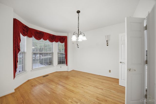 943 Weninger Circle, Cincinnati, OH 45203