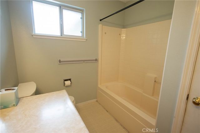 6042 Grange, Corning, CA 96021