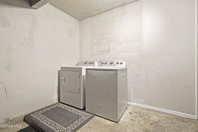 10900 ERNIE BANKS Drive, El Paso, TX 79934