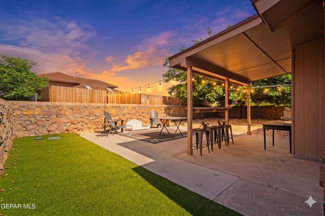 10900 ERNIE BANKS Drive, El Paso, TX 79934
