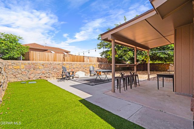 10900 ERNIE BANKS Drive, El Paso, TX 79934