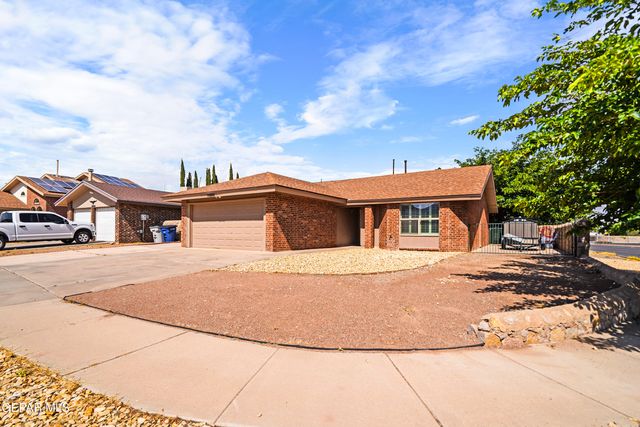 10900 ERNIE BANKS Drive, El Paso, TX 79934