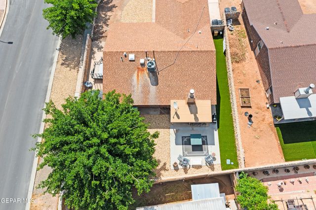 10900 ERNIE BANKS Drive, El Paso, TX 79934