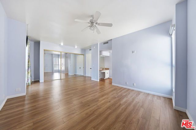 141 S Linden Drive 206, Beverly Hills, CA 90212