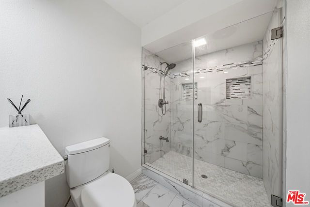 141 S Linden Drive 206, Beverly Hills, CA 90212