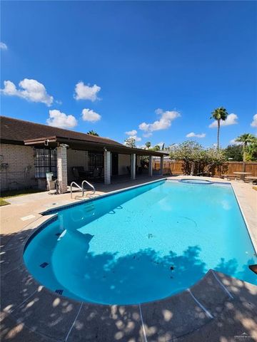 508 W Iris Avenue, Mcallen, TX 78501