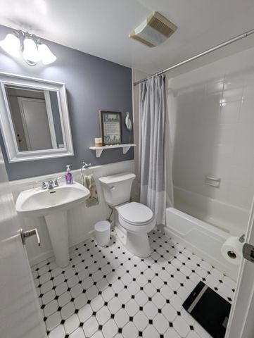 740 E Ocean Avenue 205, Boynton Beach, FL 33435