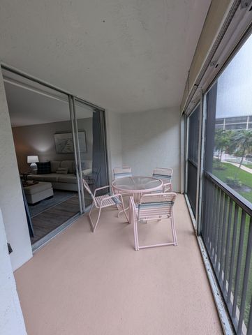 740 E Ocean Avenue 205, Boynton Beach, FL 33435