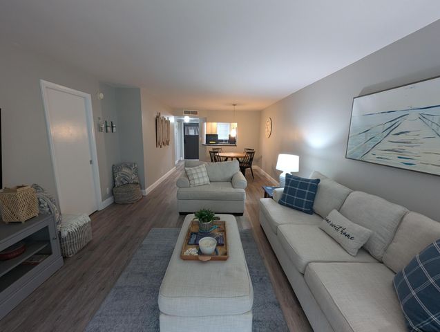 740 E Ocean Avenue 205, Boynton Beach, FL 33435