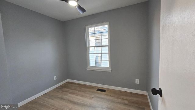 712 WHITE SANDS DR, Lusby, MD 20657