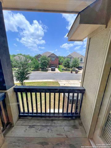 8915 Palmetto Park, Converse, TX 78109