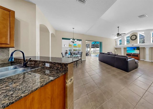 1105 SWEET BREEZE DRIVE, Valrico, FL 33594