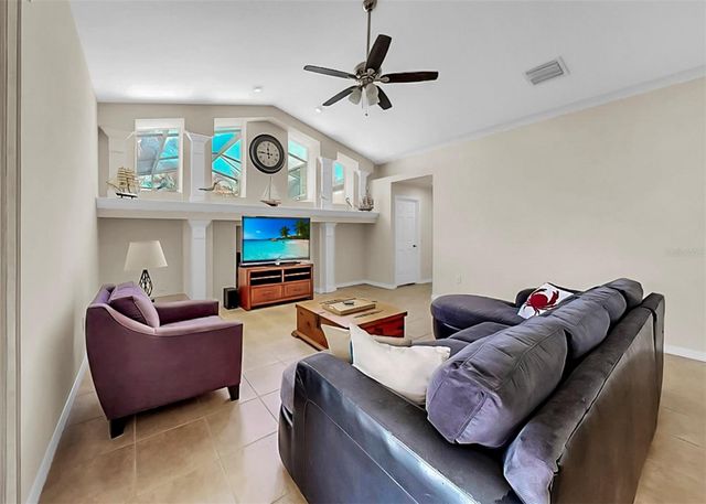 1105 SWEET BREEZE DRIVE, Valrico, FL 33594