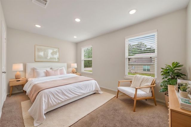 708 Crystal River Road, Conroe, TX 77316