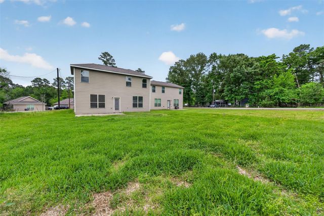 708 Crystal River Road, Conroe, TX 77316