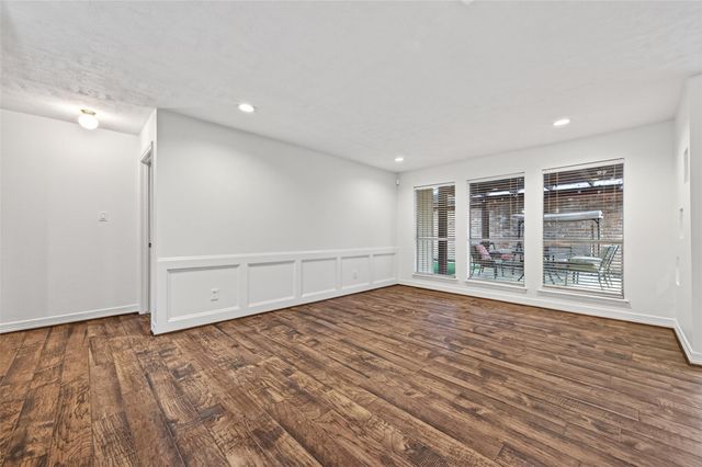 14222 Stokesmount Drive, Houston, TX 77077