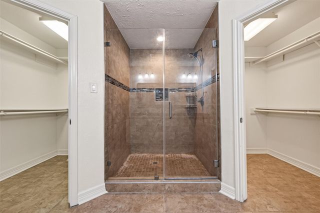 14222 Stokesmount Drive, Houston, TX 77077