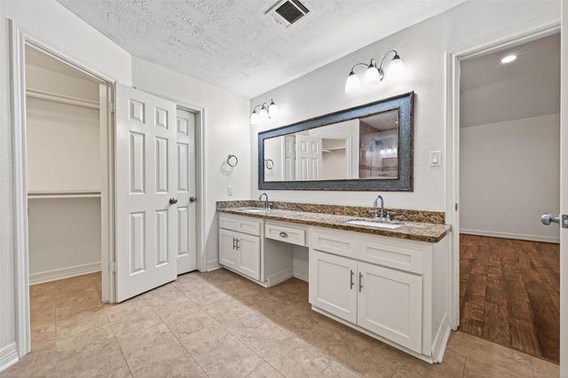 14222 Stokesmount Drive, Houston, TX 77077