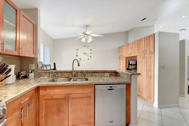 4786 Sextant Circle, Boynton Beach, FL 33436
