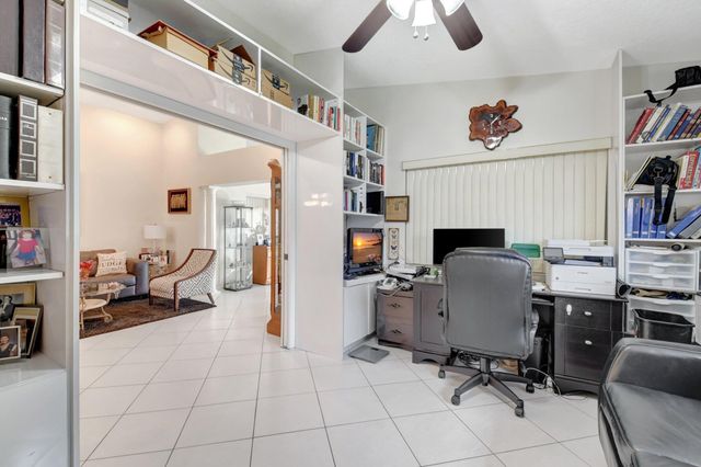 4786 Sextant Circle, Boynton Beach, FL 33436