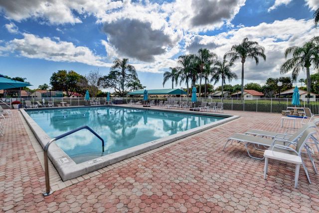 4786 Sextant Circle, Boynton Beach, FL 33436