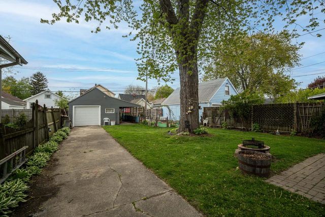 938 Cleveland AVENUE, Racine, WI 53405