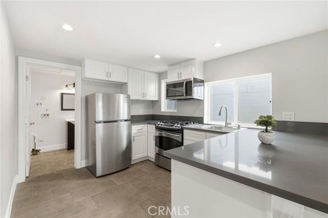 621 Roselli Street, Burbank, CA 91501