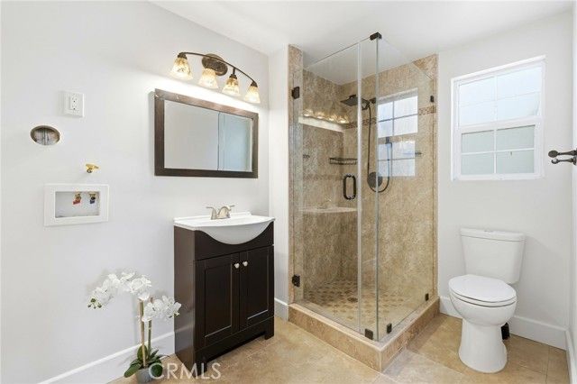 621 Roselli Street, Burbank, CA 91501