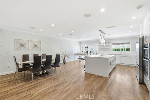 621 Roselli Street, Burbank, CA 91501