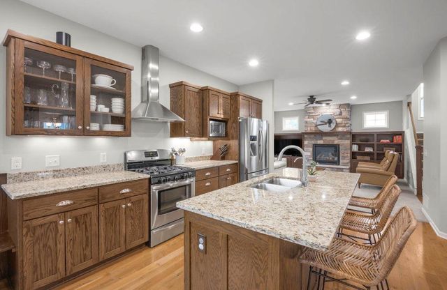 17543 Heidelberg Way, Lakeville, MN 55044