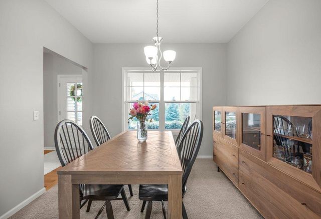 17543 Heidelberg Way, Lakeville, MN 55044