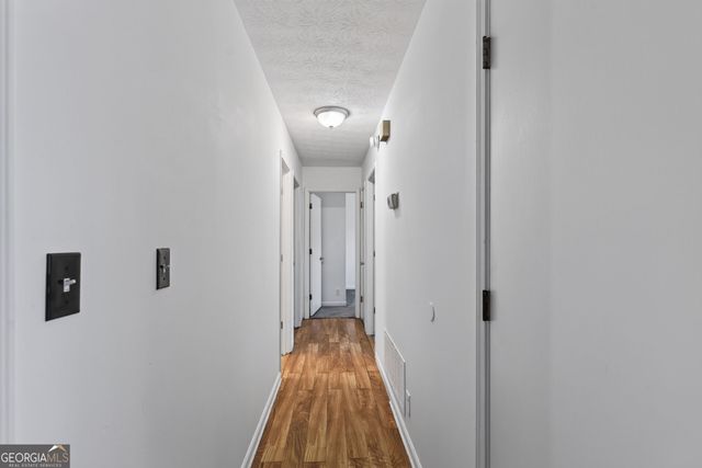 3239 Pine Springs Manor, Decatur, GA 30034