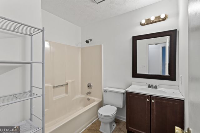 3239 Pine Springs Manor, Decatur, GA 30034