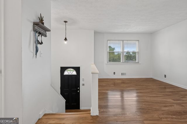 3239 Pine Springs Manor, Decatur, GA 30034