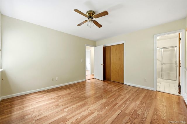 21 Lisa Court, Shirley, NY 11967