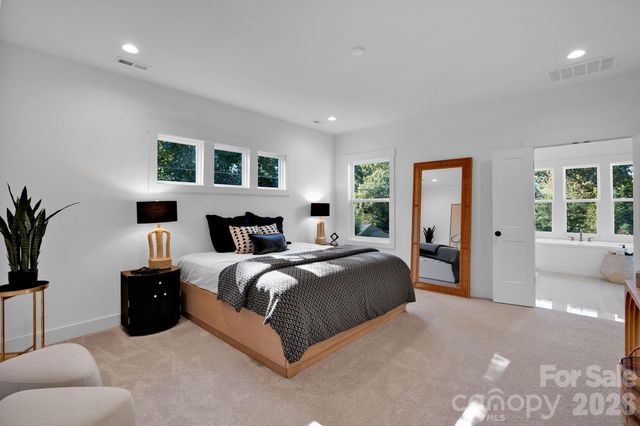 4809 Currituck Drive, Charlotte, NC 28210